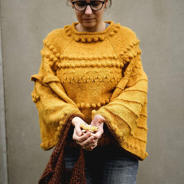 Art sweater