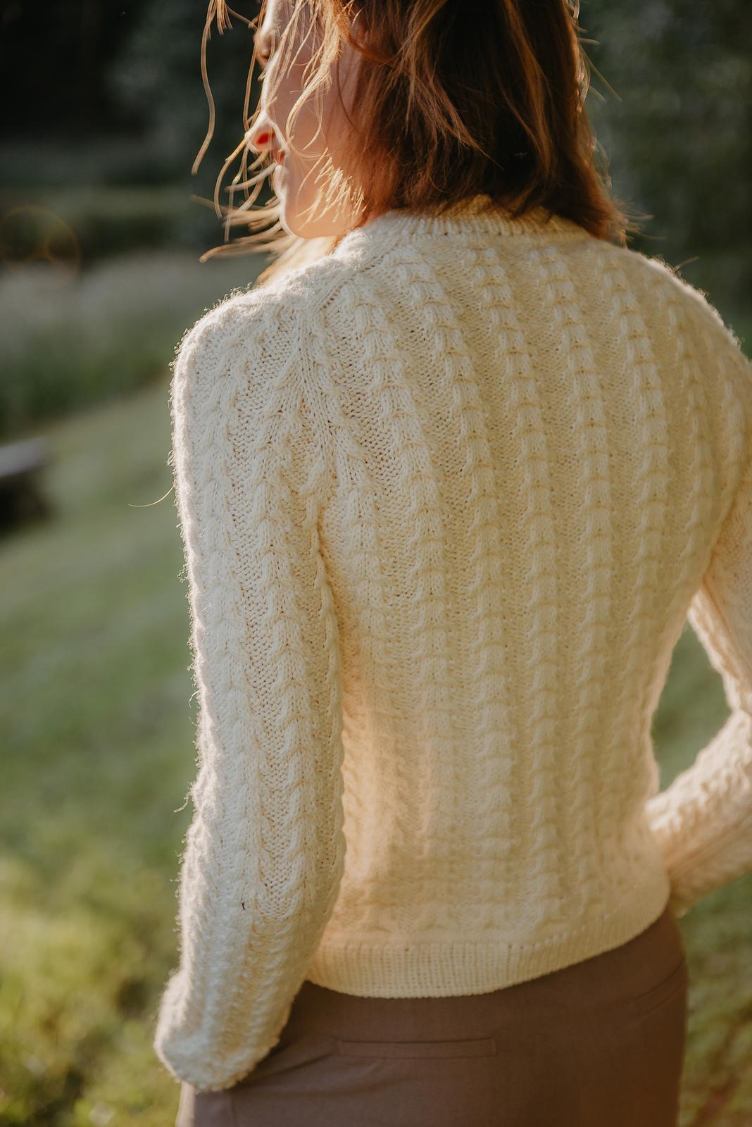 Raseen Sweater