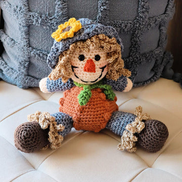Pumpkin Patch Scarecrow