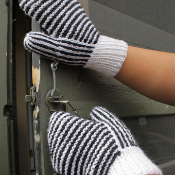 Mesmerizing Mittens