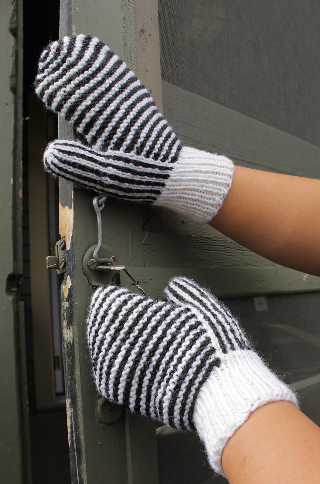 Mesmerizing Mittens