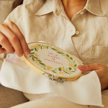 DMC Mindful Making: The Serene Leaves Cross Stitch Duo Kit