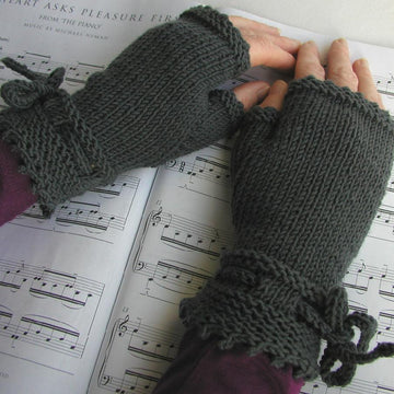 The Piano Gloves