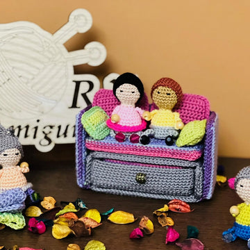 Amigurumi Sofa Bed