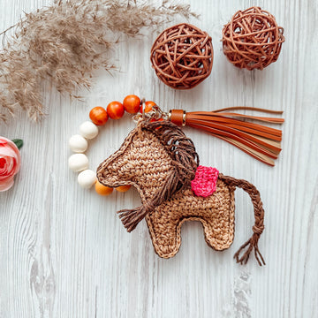 Horse pendant