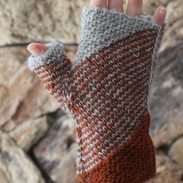 Tilted mitts