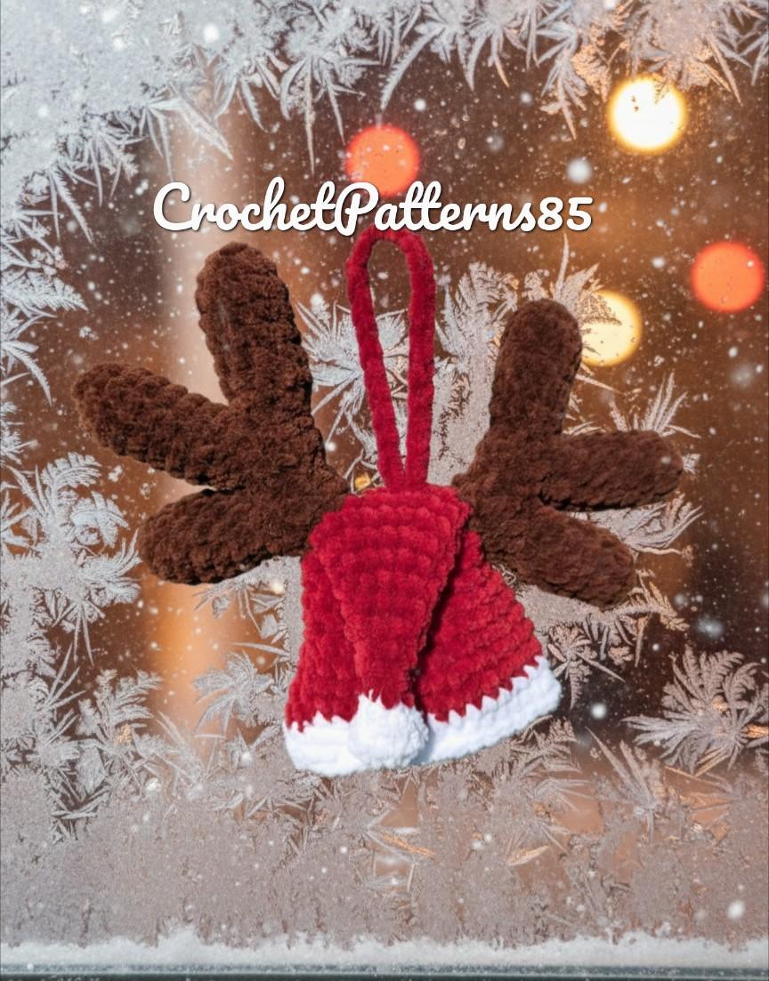 Christmas Reindeer Antlers with Santa Hat English-US