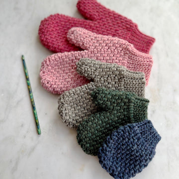 Herringbone Moss Mittens