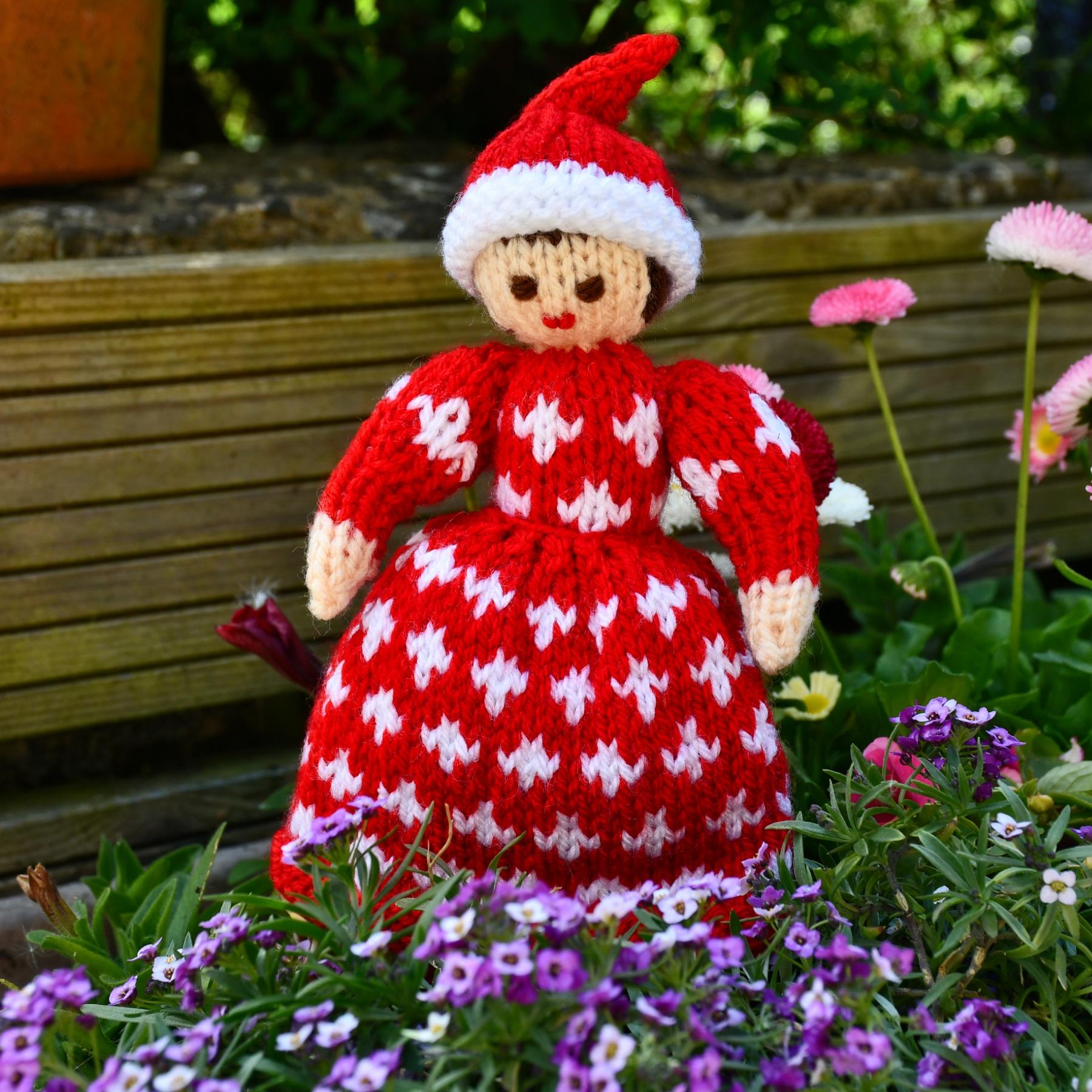 Anneke - Christmas Elf Folk Doll Knitting Pattern