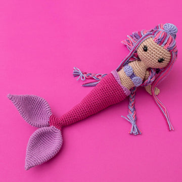 Mara and Marina the mermaids