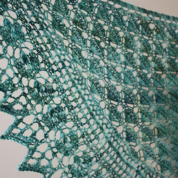 Soleil Lace Shawlette