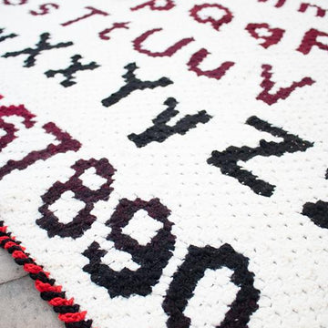 Alphabet & Numbers C2C Blanket