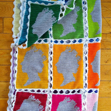 Queen Elisabeth Postage Stamps Blanket