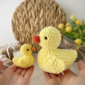 Crochet duck plush pattern amigurumi toy