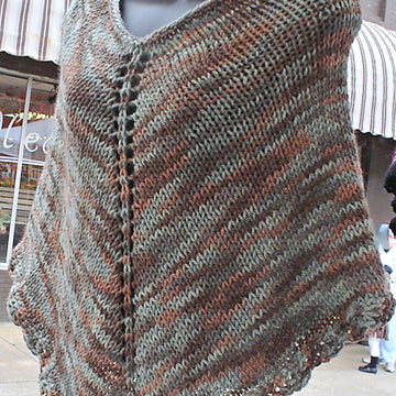 Elegant & Versatile PONCHO Pattern