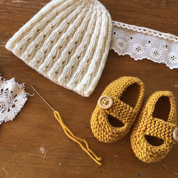 Princess Nova Beanie and Shoes - Bc77