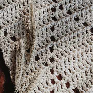 Lattice Table Runner