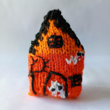Halloween House (Ghosts)