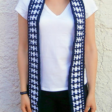Stars In The Night scarf _ M51