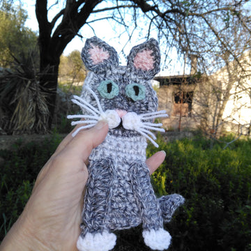 Gray cat applique