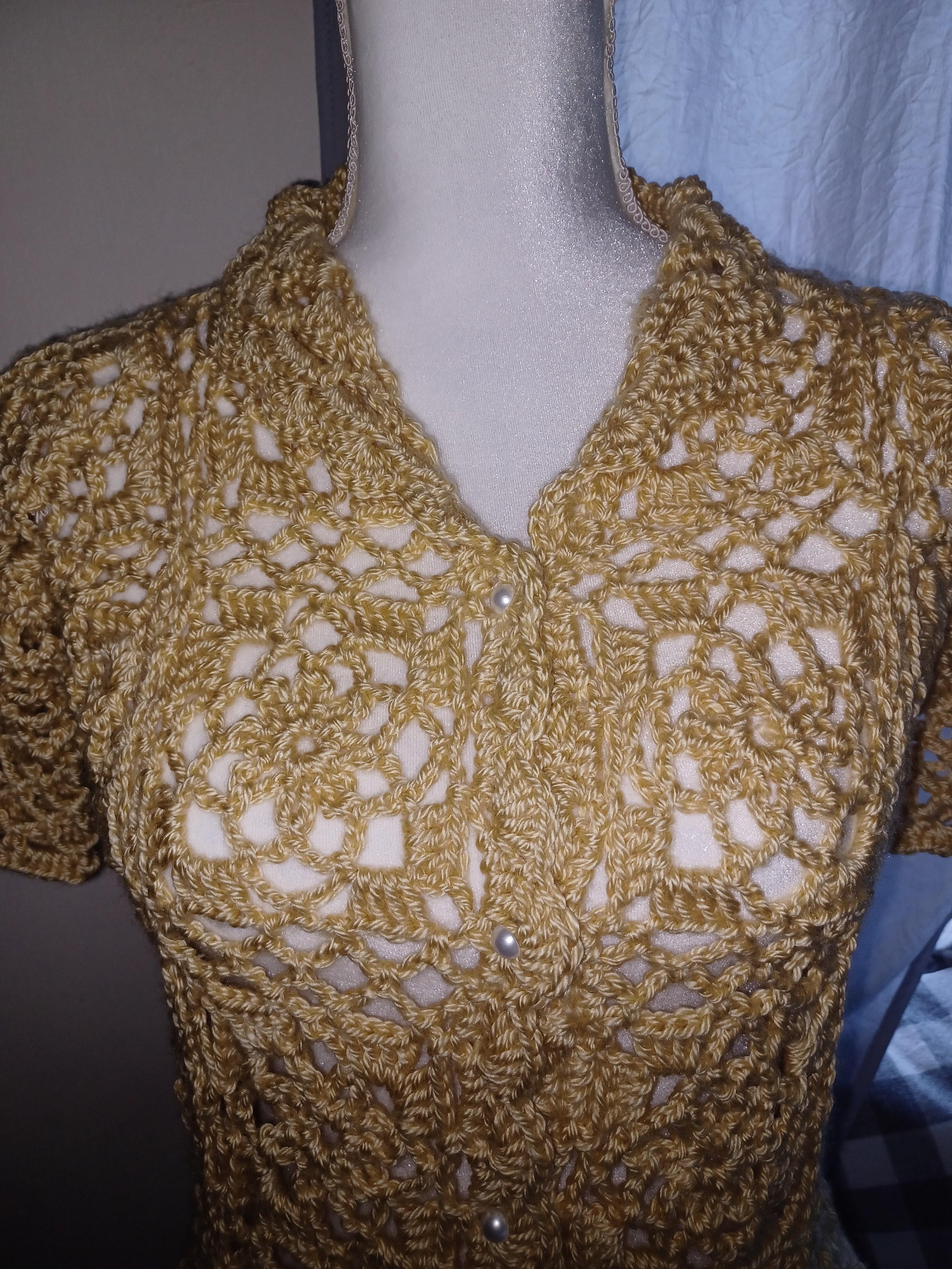 GOLDEN ROSE CROCHET LACE BLOUSE