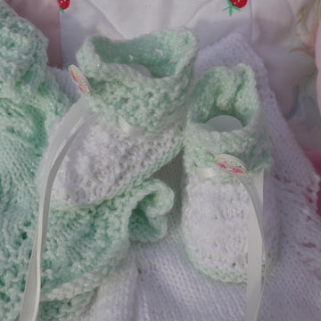Lacy Spring Pram Suit 16-22” doll/prem-3m+ baby