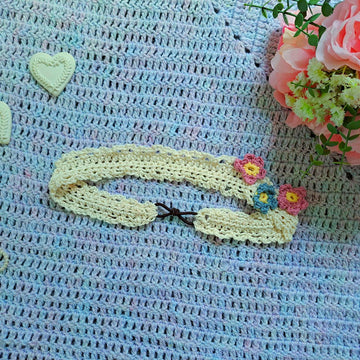 Crochet Headband With Flowers Pattern