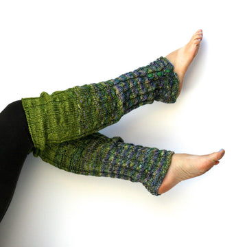 Cabled Up Leg Warmers