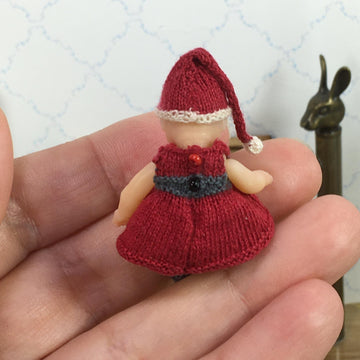1:12 Christmas doll's house baby set