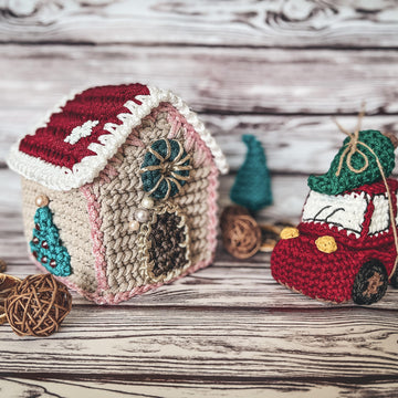 Gingerbread house basket