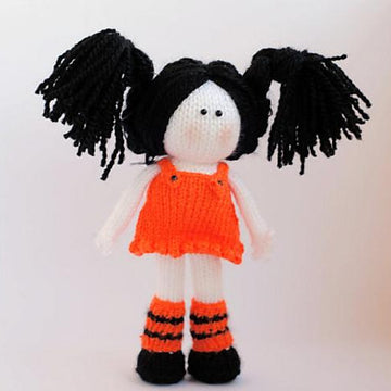 Halloween knitting patterns Sale : Black Cat in the orange Hat, Young Witch and Pumpkin - (knitted round)