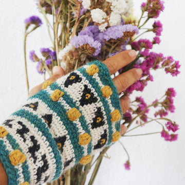 Seed Fingerless Mittens