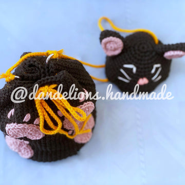 Black Cat Bucket Bag