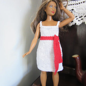 1:12th and 1:6th scale Ladies Christmas dress