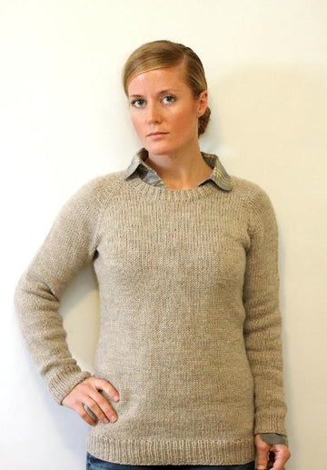 Ladies Classic Raglan Pullover