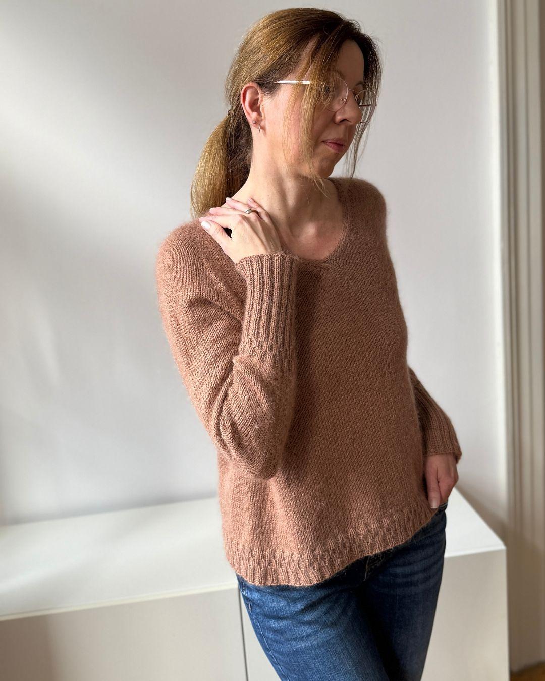 Momo Pullover