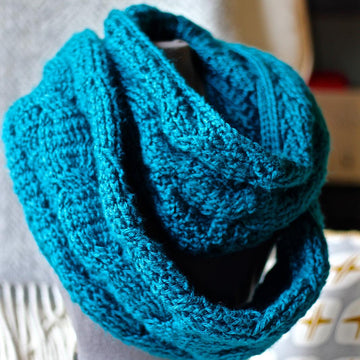 Lynne Marie Cabled Cowl