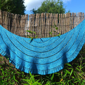Walking on clouds shawl