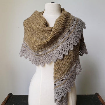 Tèarmann Shawl