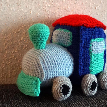 Crochet Pattern for the Locomotive Emma!