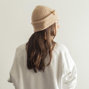 Slouchy Beanie for women+ Super easy knit hat + VIDEO