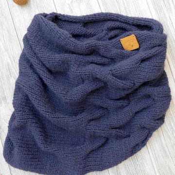 Knitting Pattern – Cable Knit Set – Beanie & Loop – No.109S/E