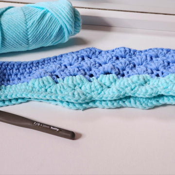 Blue Shells Headband