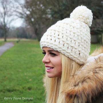 Love it Pom Beanie USA