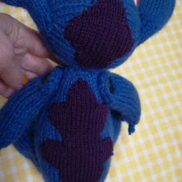 Toy knitting patterns - Knit an adorable blue toy based on Lilu and Stitch