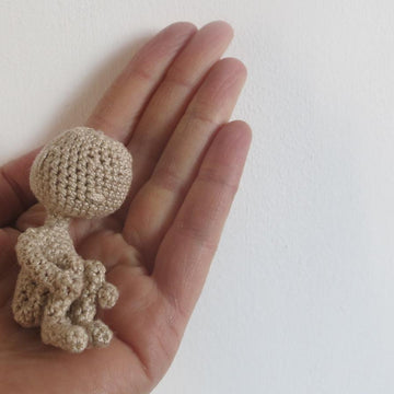 Tiny doll base