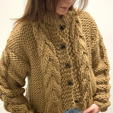 Bulky Cable Crop Cardigan