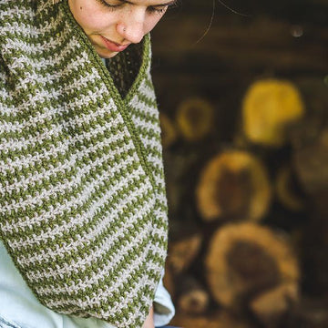 Two Tone Cowl