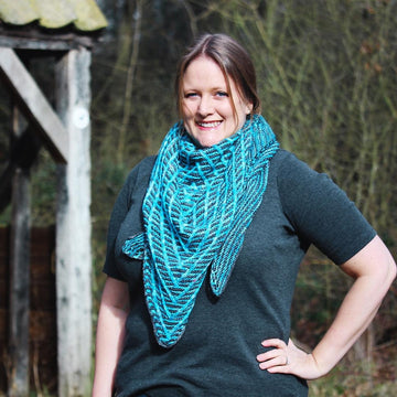 Ten of Diamonds Shawl