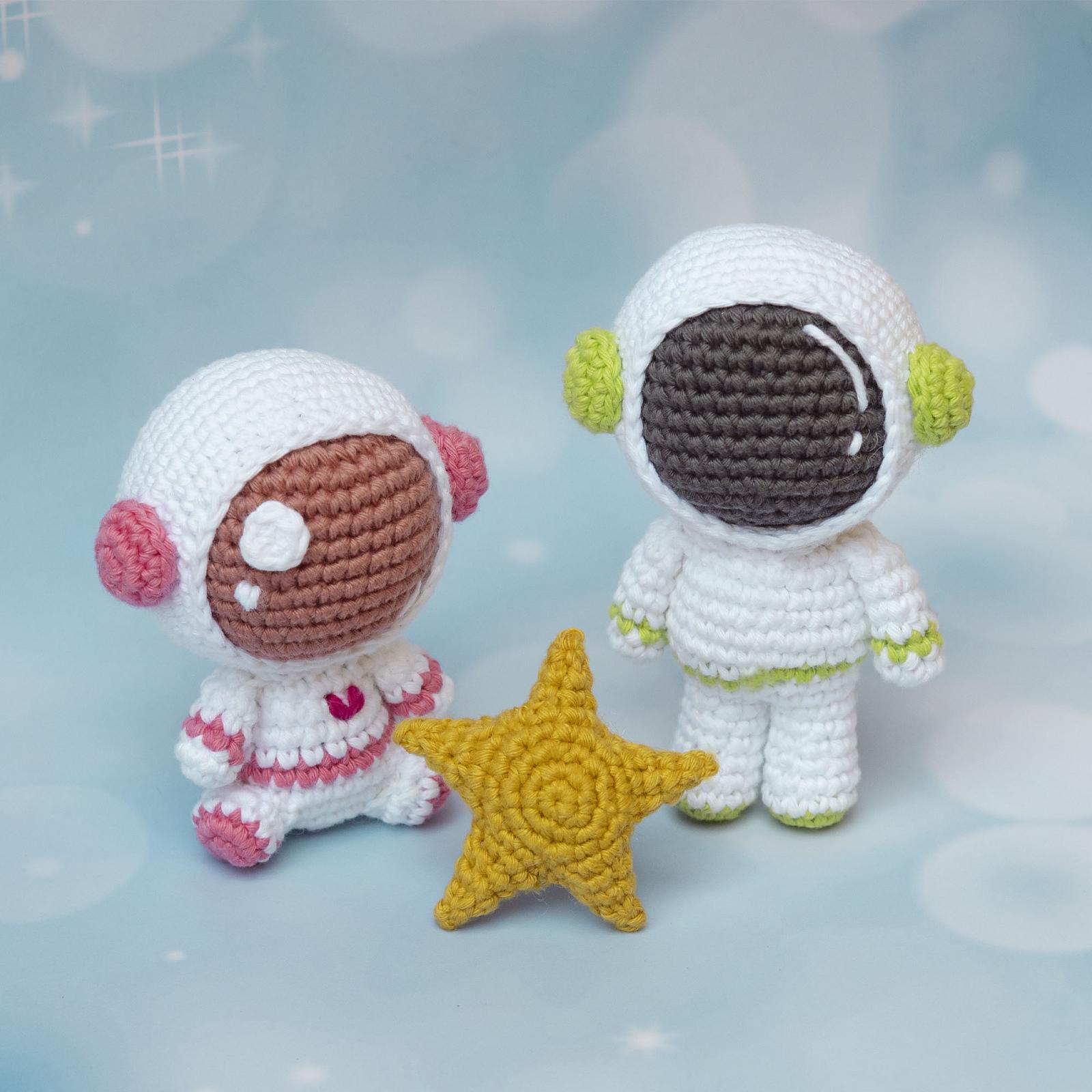 Astronauts with star